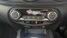 Nissan Juke 1.0 DiG-T 114 N-Connecta 5dr DCT Petrol Hatchback